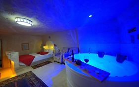 Fosil Cave Hotel